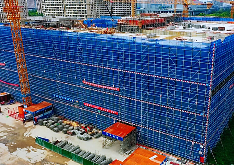 沛县雨润广场塔吊、施工电梯租赁